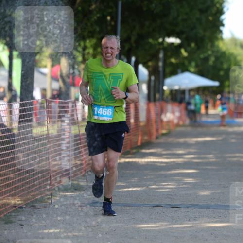 07.09.2025 - 19. Norderstedt Triathlon Michael Strokosch http://msf.ph/oto/8821109 07.09.2025 15:54:33 Laufen 1466 meine-sportfotos.de