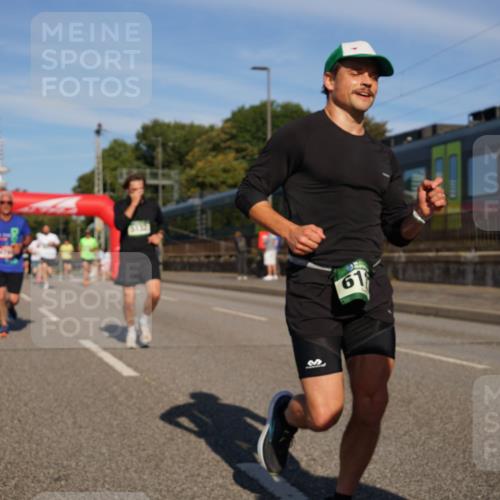 07.09.2025 - BARMER Alsterlauf Yannick Fuchs http://msf.ph/oto/8821126 07.09.2025 09:45:37 Laufen 61 meine-sportfotos.de