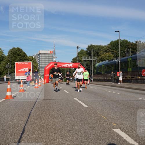 07.09.2025 - BARMER Alsterlauf Yannick Fuchs http://msf.ph/oto/8821202 07.09.2025 09:45:41 Laufen 2146 meine-sportfotos.de