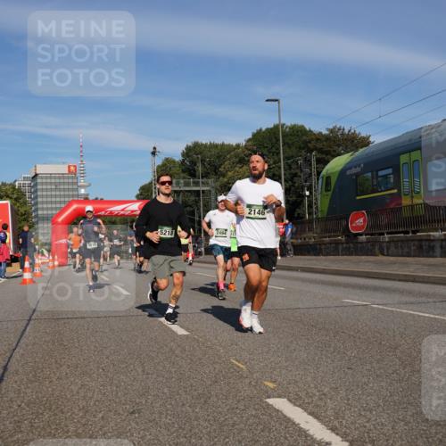 07.09.2025 - BARMER Alsterlauf Yannick Fuchs http://msf.ph/oto/8821225 07.09.2025 09:45:42 Laufen 5218, 5015, 2494, 217, 28, 2146 meine-sportfotos.de