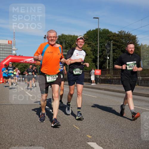 07.09.2025 - BARMER Alsterlauf Yannick Fuchs http://msf.ph/oto/8821264 07.09.2025 09:45:49 Laufen 2365, 5553, 3657, 3657 meine-sportfotos.de