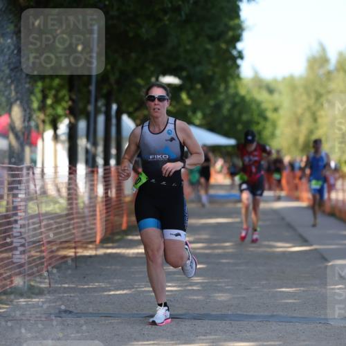 07.09.2025 - 19. Norderstedt Triathlon Michael Strokosch http://msf.ph/oto/8821283 07.09.2025 15:55:22 Laufen 439, 443, 450, 1510 meine-sportfotos.de