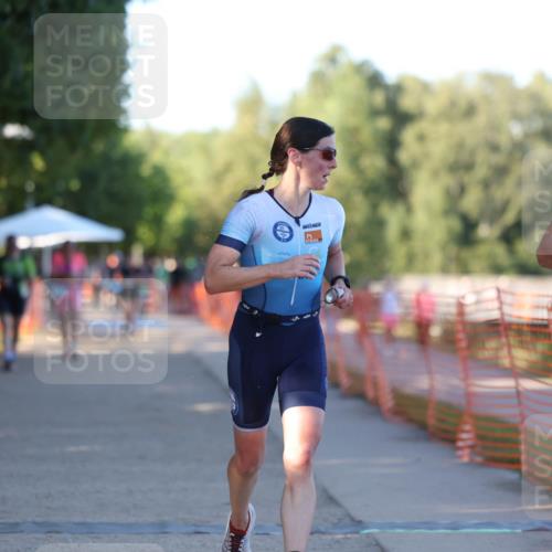 07.09.2025 - 19. Norderstedt Triathlon Michael Strokosch http://msf.ph/oto/8821426 07.09.2025 17:01:43 Laufen 903, 1455 meine-sportfotos.de