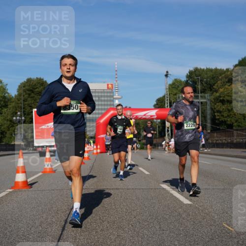 07.09.2025 - BARMER Alsterlauf Yannick Fuchs http://msf.ph/oto/8821450 07.09.2025 09:45:58 Laufen 350, 2229 meine-sportfotos.de