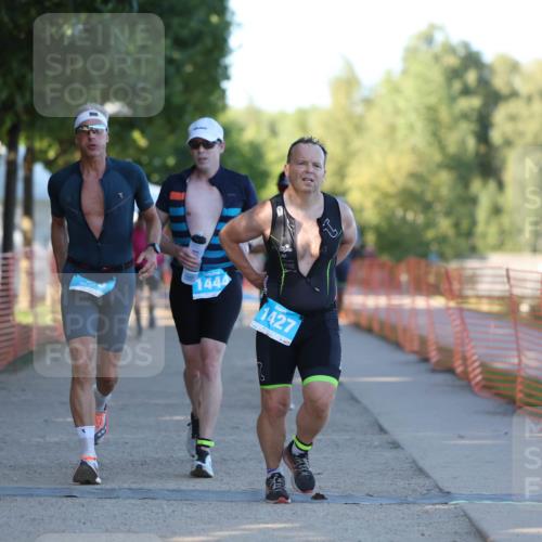 07.09.2025 - 19. Norderstedt Triathlon Michael Strokosch http://msf.ph/oto/8821472 07.09.2025 17:02:17 Laufen 396, 1427, 1444, 1472, 1613 meine-sportfotos.de