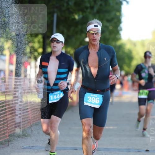 07.09.2025 - 19. Norderstedt Triathlon Michael Strokosch http://msf.ph/oto/8821484 07.09.2025 17:02:19 Laufen 396, 1427, 1444, 1472, 1613 meine-sportfotos.de