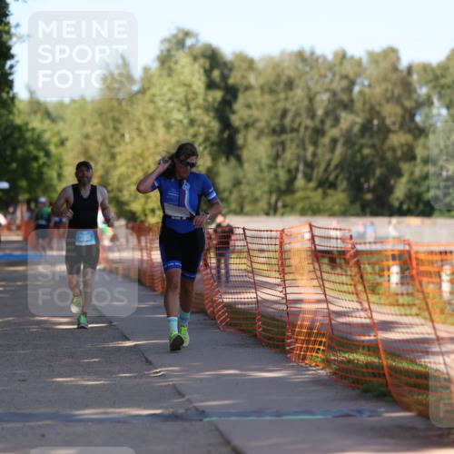 07.09.2025 - 19. Norderstedt Triathlon Michael Strokosch http://msf.ph/oto/8821500 07.09.2025 15:55:56 Laufen 395, 1447 meine-sportfotos.de