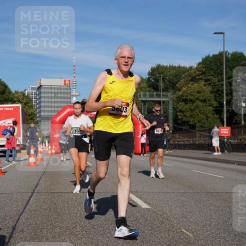 07.09.2025 - BARMER Alsterlauf Yannick Fuchs http://msf.ph/oto/8821529 07.09.2025 09:46:00 Laufen 2369, 603, 4578 meine-sportfotos.de