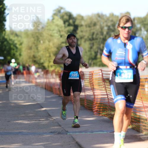 07.09.2025 - 19. Norderstedt Triathlon Michael Strokosch http://msf.ph/oto/8821535 07.09.2025 15:56:00 Laufen 395, 1447 meine-sportfotos.de