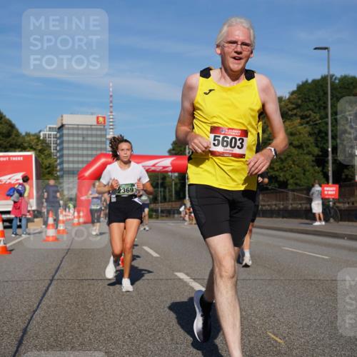 07.09.2025 - BARMER Alsterlauf Yannick Fuchs http://msf.ph/oto/8821541 07.09.2025 09:46:01 Laufen 2369, 5603 meine-sportfotos.de