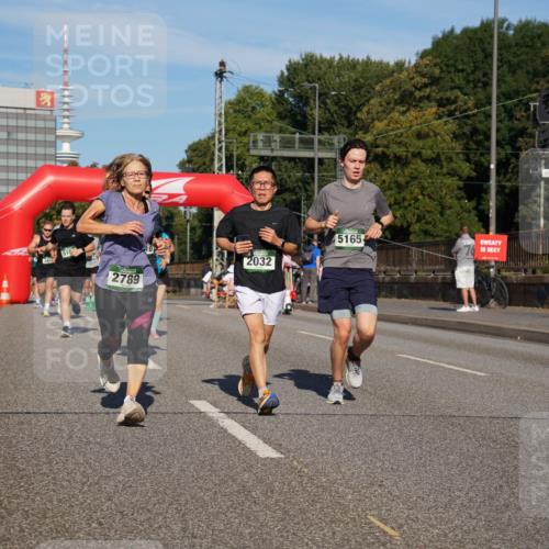 07.09.2025 - BARMER Alsterlauf Yannick Fuchs http://msf.ph/oto/8821600 07.09.2025 09:46:05 Laufen 2789, 2032, 5165 meine-sportfotos.de