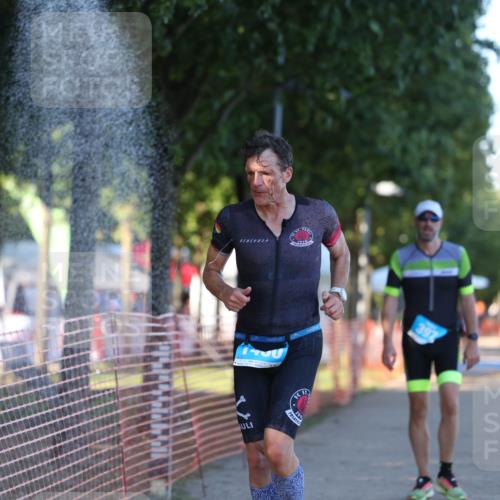07.09.2025 - 19. Norderstedt Triathlon Michael Strokosch http://msf.ph/oto/8821670 07.09.2025 17:03:35 Laufen 397, 1460 meine-sportfotos.de