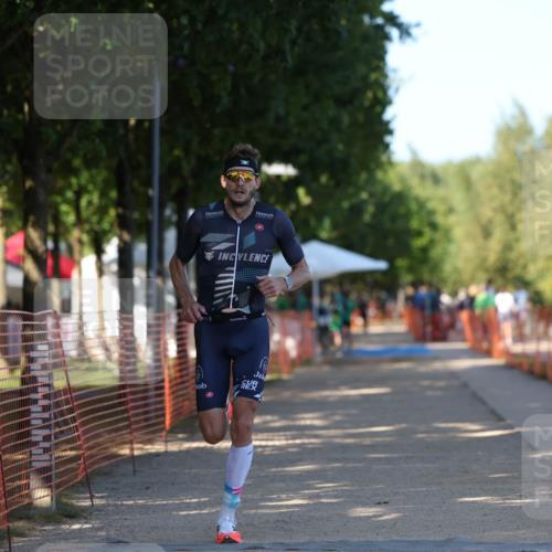 07.09.2025 - 19. Norderstedt Triathlon Michael Strokosch http://msf.ph/oto/8821672 07.09.2025 15:57:12 Laufen 1433 meine-sportfotos.de