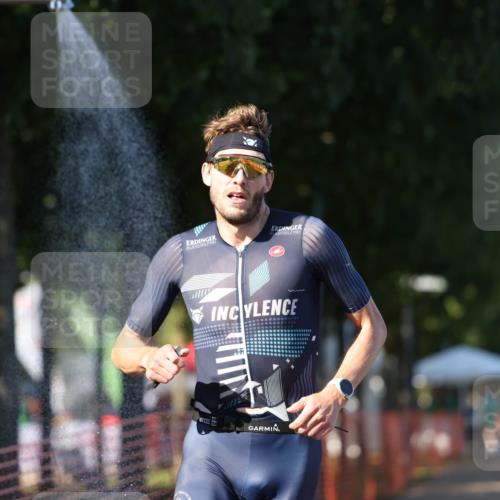 07.09.2025 - 19. Norderstedt Triathlon Michael Strokosch http://msf.ph/oto/8821699 07.09.2025 15:57:13 Laufen 1433 meine-sportfotos.de