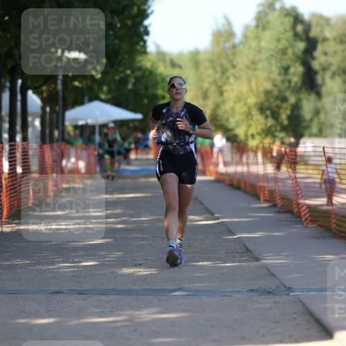 07.09.2025 - 19. Norderstedt Triathlon Michael Strokosch http://msf.ph/oto/8821716 07.09.2025 15:57:49 Laufen 887 meine-sportfotos.de