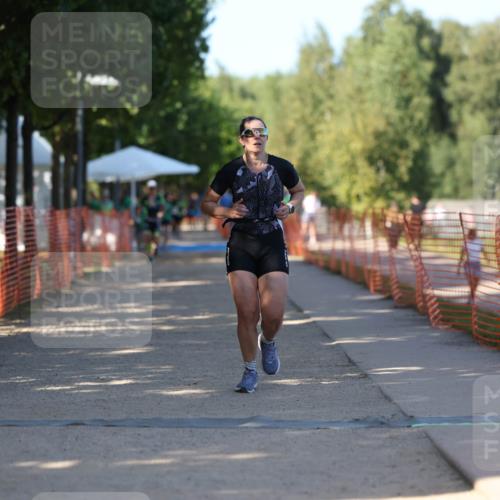 07.09.2025 - 19. Norderstedt Triathlon Michael Strokosch http://msf.ph/oto/8821718 07.09.2025 15:57:49 Laufen 887 meine-sportfotos.de