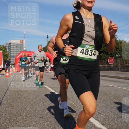 07.09.2025 - BARMER Alsterlauf Yannick Fuchs http://msf.ph/oto/8821764 07.09.2025 09:46:11 Laufen 3219, 6333, 342, 36, 4834 meine-sportfotos.de