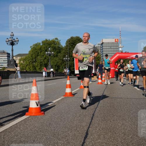 07.09.2025 - BARMER Alsterlauf Yannick Fuchs http://msf.ph/oto/8821818 07.09.2025 09:46:14 Laufen 2673, 541 meine-sportfotos.de
