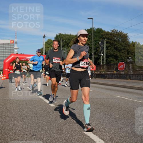 07.09.2025 - BARMER Alsterlauf Yannick Fuchs http://msf.ph/oto/8821840 07.09.2025 09:46:15 Laufen 5694, 2125, 3705, 112, 5415 meine-sportfotos.de