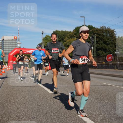 07.09.2025 - BARMER Alsterlauf Yannick Fuchs http://msf.ph/oto/8821842 07.09.2025 09:46:15 Laufen 5694, 2125, 5253, 3705, 120, 5415 meine-sportfotos.de
