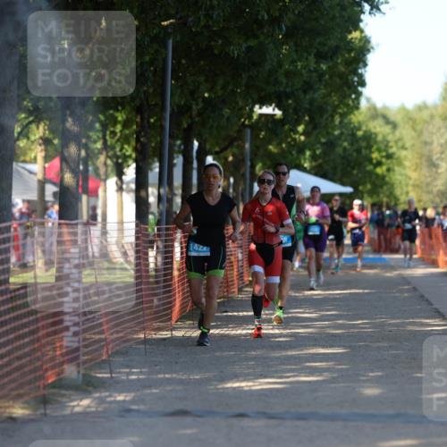 07.09.2025 - 19. Norderstedt Triathlon Michael Strokosch http://msf.ph/oto/8821857 07.09.2025 15:59:24 Laufen 514, 1404, 1422 meine-sportfotos.de