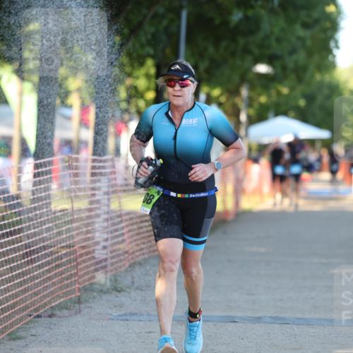 07.09.2025 - 19. Norderstedt Triathlon Michael Strokosch http://msf.ph/oto/8821877 07.09.2025 17:05:31 Laufen 1108 meine-sportfotos.de