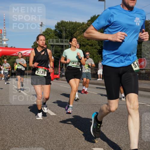 07.09.2025 - BARMER Alsterlauf Yannick Fuchs http://msf.ph/oto/8821892 07.09.2025 09:46:17 Laufen 2521, 3816, 3123, 2125, 6105, 2915, 28, 4337, 51 meine-sportfotos.de