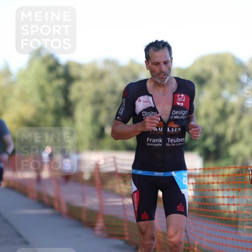 07.09.2025 - 19. Norderstedt Triathlon Michael Strokosch http://msf.ph/oto/8821985 07.09.2025 17:06:30 Laufen 406, 937 meine-sportfotos.de