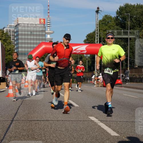 07.09.2025 - BARMER Alsterlauf Yannick Fuchs http://msf.ph/oto/8822031 07.09.2025 09:46:23 Laufen 2801, 5933, 8461 meine-sportfotos.de