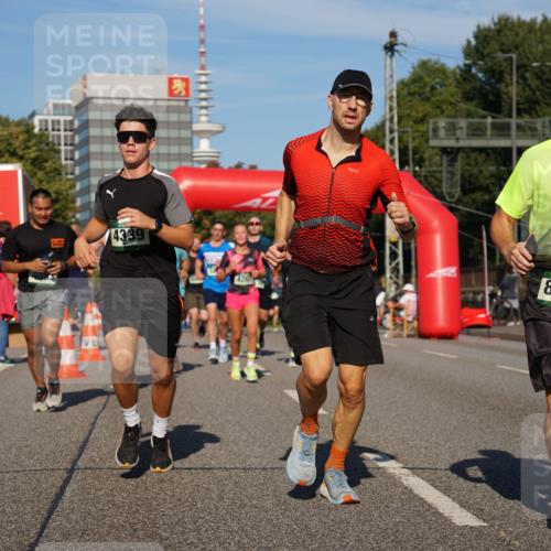 07.09.2025 - BARMER Alsterlauf Yannick Fuchs http://msf.ph/oto/8822046 07.09.2025 09:46:24 Laufen 4339, 4267, 8461 meine-sportfotos.de
