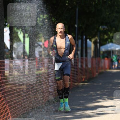 07.09.2025 - 19. Norderstedt Triathlon Michael Strokosch http://msf.ph/oto/8822059 07.09.2025 15:00:53 Laufen 1457 meine-sportfotos.de