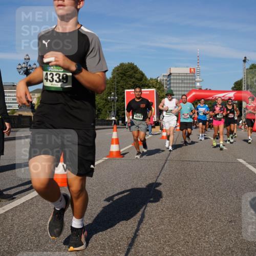 07.09.2025 - BARMER Alsterlauf Yannick Fuchs http://msf.ph/oto/8822090 07.09.2025 09:46:26 Laufen 4339 meine-sportfotos.de