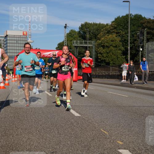 07.09.2025 - BARMER Alsterlauf Yannick Fuchs http://msf.ph/oto/8822115 07.09.2025 09:46:27 Laufen 405, 2801, 5880, 6134, 4261, 5933 meine-sportfotos.de
