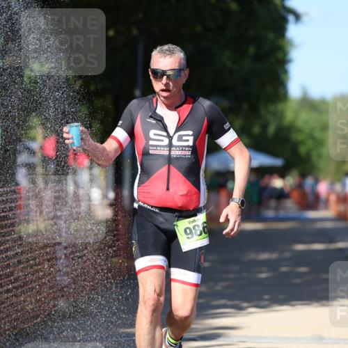 07.09.2025 - 19. Norderstedt Triathlon Michael Strokosch http://msf.ph/oto/8822119 07.09.2025 15:01:16 Laufen 979, 986 meine-sportfotos.de