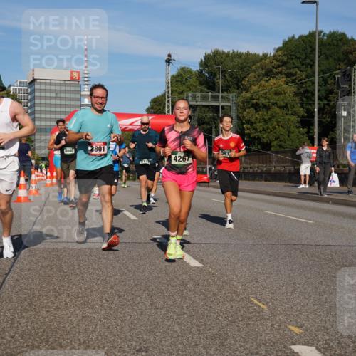 07.09.2025 - BARMER Alsterlauf Yannick Fuchs http://msf.ph/oto/8822121 07.09.2025 09:46:27 Laufen 840, 8080, 2801, 593, 4267, 6134 meine-sportfotos.de
