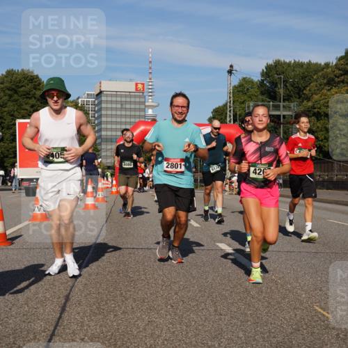 07.09.2025 - BARMER Alsterlauf Yannick Fuchs http://msf.ph/oto/8822133 07.09.2025 09:46:28 Laufen 083, 00, 405, 8080, 2801, 6134, 426 meine-sportfotos.de