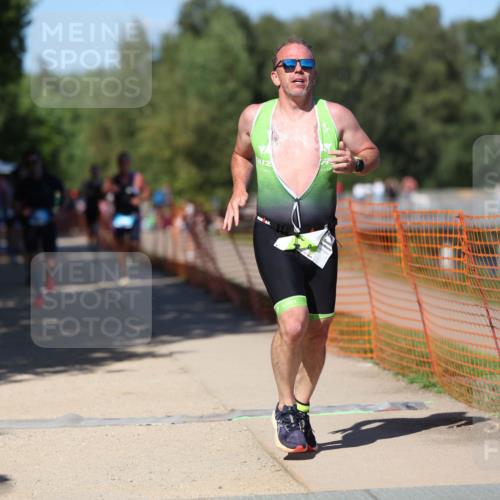 07.09.2025 - 19. Norderstedt Triathlon Michael Strokosch http://msf.ph/oto/8822164 07.09.2025 15:01:37 Laufen 369, 400, 978, 1005 meine-sportfotos.de