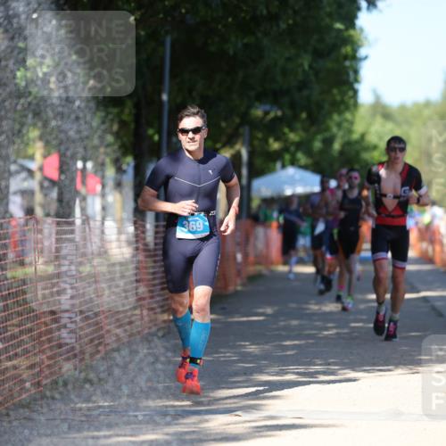 07.09.2025 - 19. Norderstedt Triathlon Michael Strokosch http://msf.ph/oto/8822172 07.09.2025 15:01:42 Laufen 369, 400, 872, 978, 1002, 1005, 1022 meine-sportfotos.de