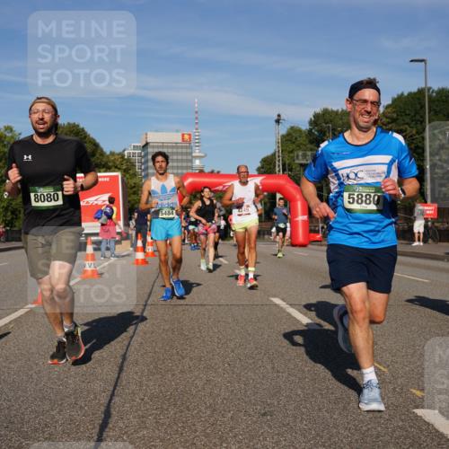 07.09.2025 - BARMER Alsterlauf Yannick Fuchs http://msf.ph/oto/8822175 07.09.2025 09:46:30 Laufen 8080, 5484, 5880, 2695 meine-sportfotos.de