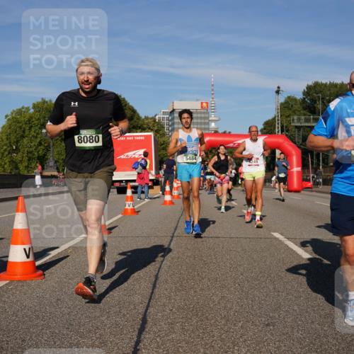 07.09.2025 - BARMER Alsterlauf Yannick Fuchs http://msf.ph/oto/8822180 07.09.2025 09:46:30 Laufen 8080, 5484, 4249, 5880 meine-sportfotos.de