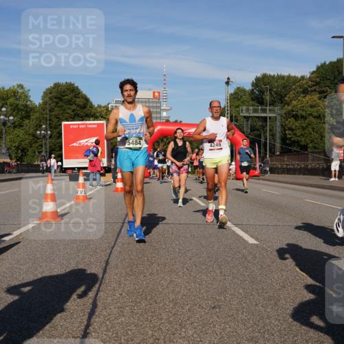 07.09.2025 - BARMER Alsterlauf Yannick Fuchs http://msf.ph/oto/8822202 07.09.2025 09:46:31 Laufen 5484, 4249, 613 meine-sportfotos.de
