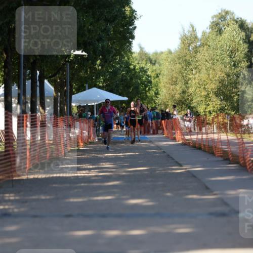 07.09.2025 - 19. Norderstedt Triathlon Michael Strokosch http://msf.ph/oto/8822218 07.09.2025 16:02:12 Laufen  meine-sportfotos.de