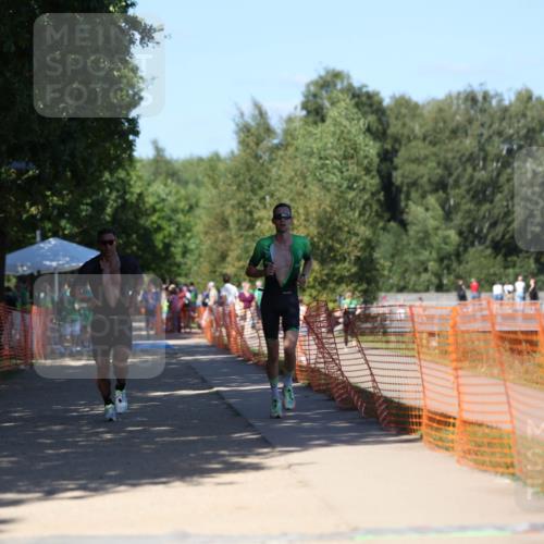 07.09.2025 - 19. Norderstedt Triathlon Michael Strokosch http://msf.ph/oto/8822226 07.09.2025 15:01:53 Laufen 872, 911, 1014 meine-sportfotos.de