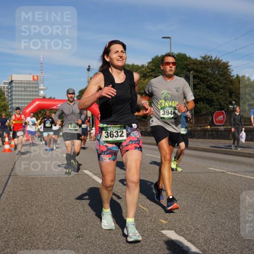 07.09.2025 - BARMER Alsterlauf Yannick Fuchs http://msf.ph/oto/8822268 07.09.2025 09:46:34 Laufen 5367, 36, 3632, 3948, 10, 146 meine-sportfotos.de