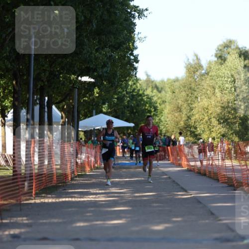07.09.2025 - 19. Norderstedt Triathlon Michael Strokosch http://msf.ph/oto/8822278 07.09.2025 16:02:44 Laufen 430, 501, 1486 meine-sportfotos.de