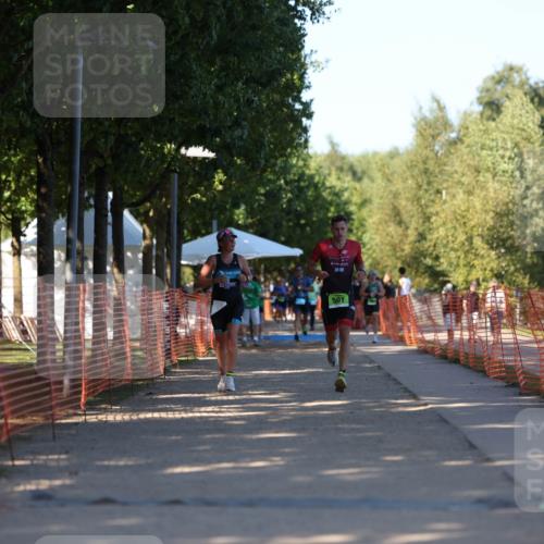 07.09.2025 - 19. Norderstedt Triathlon Michael Strokosch http://msf.ph/oto/8822285 07.09.2025 16:02:45 Laufen 430, 501, 1486 meine-sportfotos.de