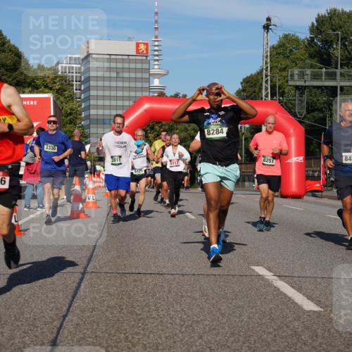 07.09.2025 - BARMER Alsterlauf Yannick Fuchs http://msf.ph/oto/8822323 07.09.2025 09:46:36 Laufen 5446, 3330, 2011, 5129, 5117, 8284, 8456, 8251 meine-sportfotos.de