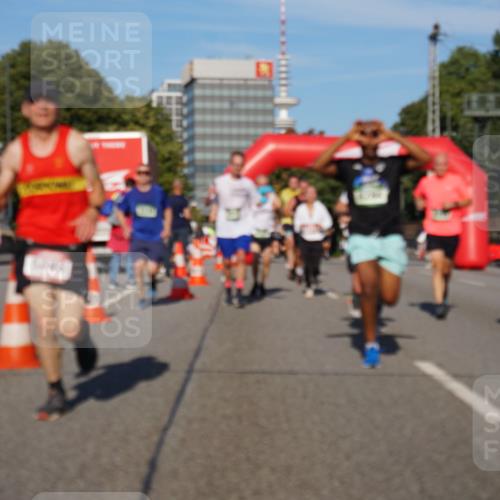 07.09.2025 - BARMER Alsterlauf Yannick Fuchs http://msf.ph/oto/8822327 07.09.2025 09:46:36 Laufen  meine-sportfotos.de