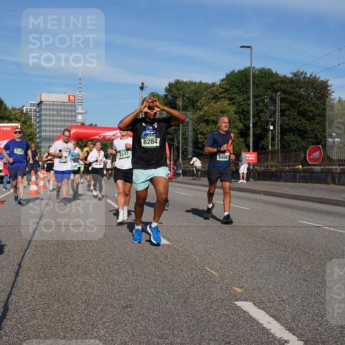 07.09.2025 - BARMER Alsterlauf Yannick Fuchs http://msf.ph/oto/8822356 07.09.2025 09:46:37 Laufen 3330, 2247, 8284, 8456 meine-sportfotos.de