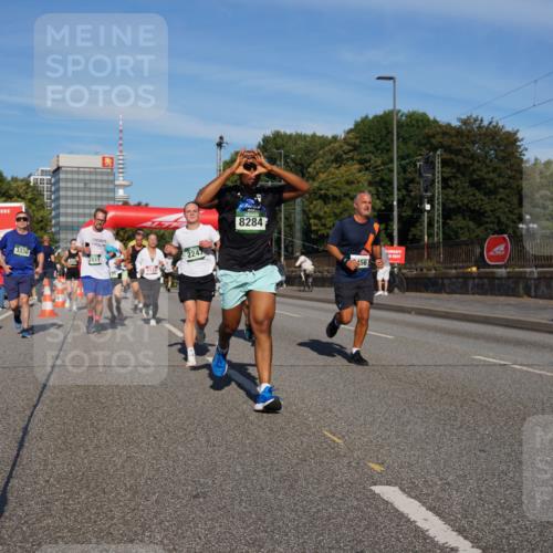 07.09.2025 - BARMER Alsterlauf Yannick Fuchs http://msf.ph/oto/8822360 07.09.2025 09:46:37 Laufen 3330, 2011, 2247, 8284, 456 meine-sportfotos.de